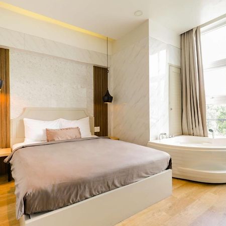 La Hotel Q10 Хошимін Екстер'єр фото