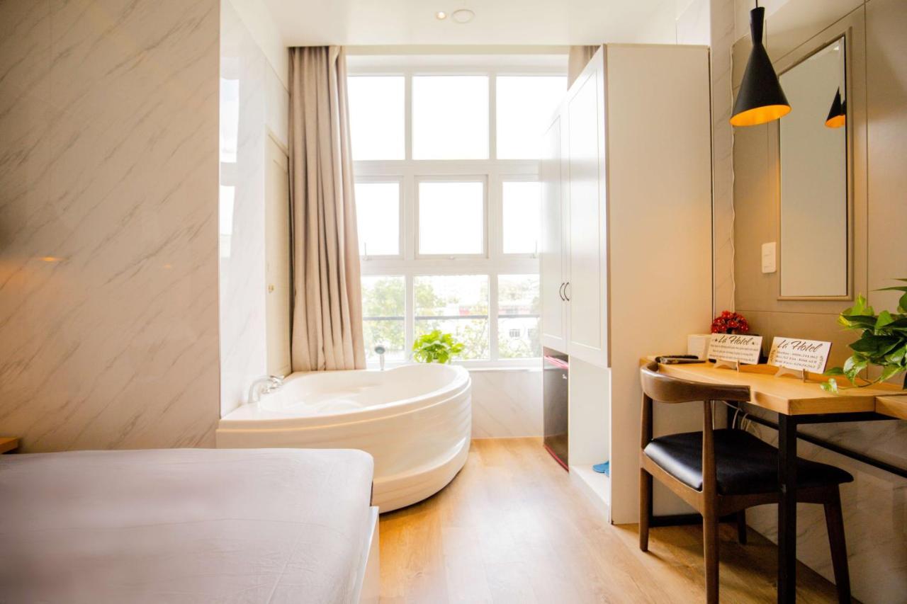 La Hotel Q10 Хошимін Екстер'єр фото