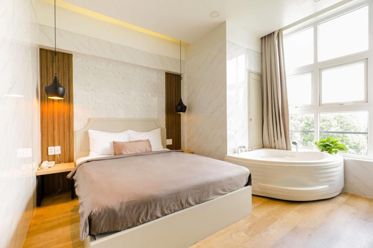 La Hotel Q10 Хошимін Екстер'єр фото